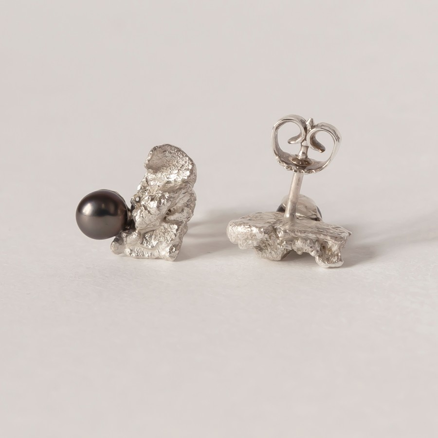 Silver Nugget earrings with pearl